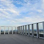 Golden Horizon Hanza Tower - & Sky View *