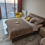 Apartamento Golden Horizon Hanza Tower - & Sky View *