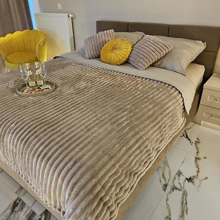 Lägenhet Golden Horizon Hanza Tower - & Sky View *