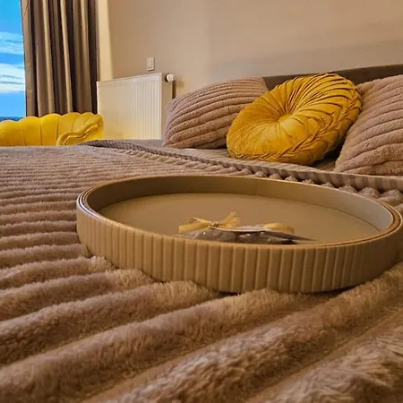 Lägenhet Golden Horizon Hanza Tower - & Sky View