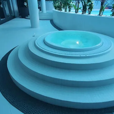 Golden Horizon Hanza Tower - & Sky View Lägenhet *