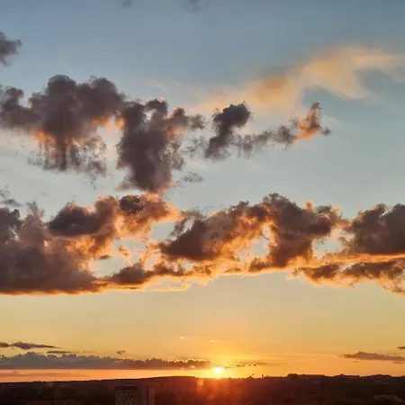 Golden Horizon Hanza Tower - & Sky View * Szczecin