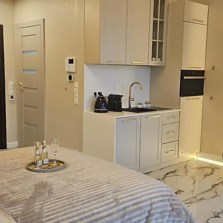 Golden Horizon Hanza Tower - & Sky View Lägenhet *