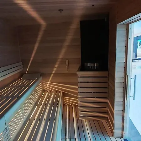 Golden Horizon Hanza Tower - & Sky View * Szczecin