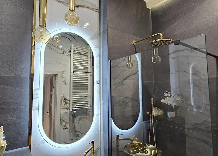 アパート Golden Horizon Hanza Tower - & Sky View シュチェチン