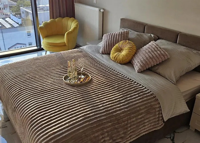 Golden Horizon Hanza Tower - & Sky View シュチェチン