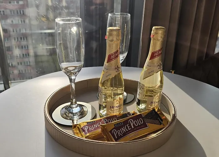 Golden Horizon Hanza Tower - & Sky View アパート *