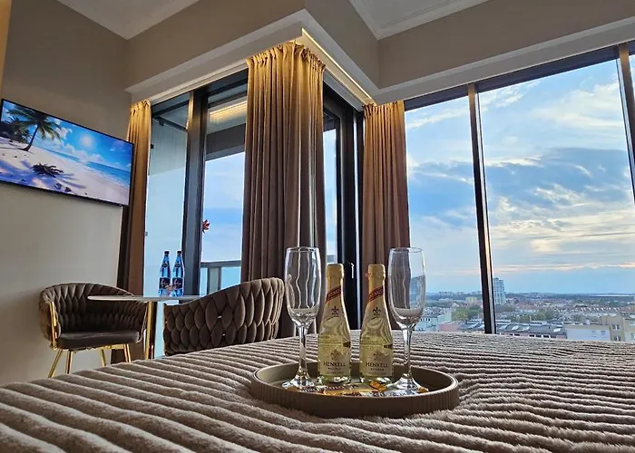 アパート Golden Horizon Hanza Tower - & Sky View *