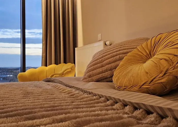 Golden Horizon Hanza Tower - & Sky View * Szczecin