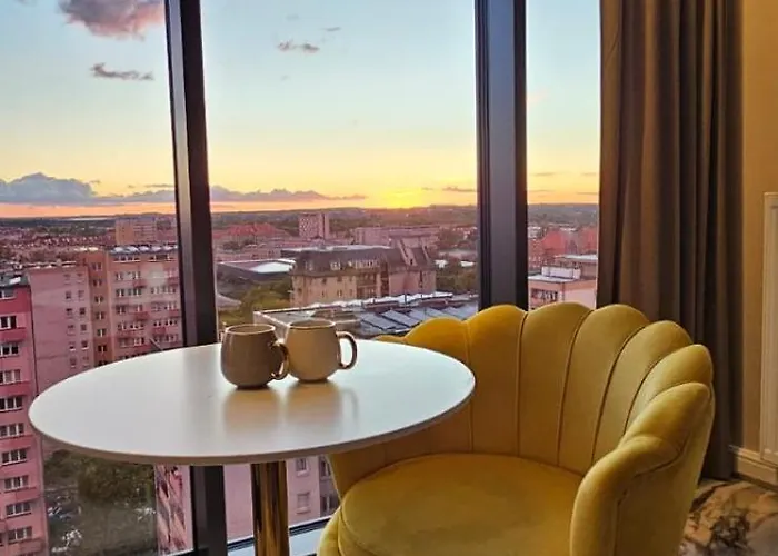 Golden Horizon Hanza Tower - & Sky View アパート *